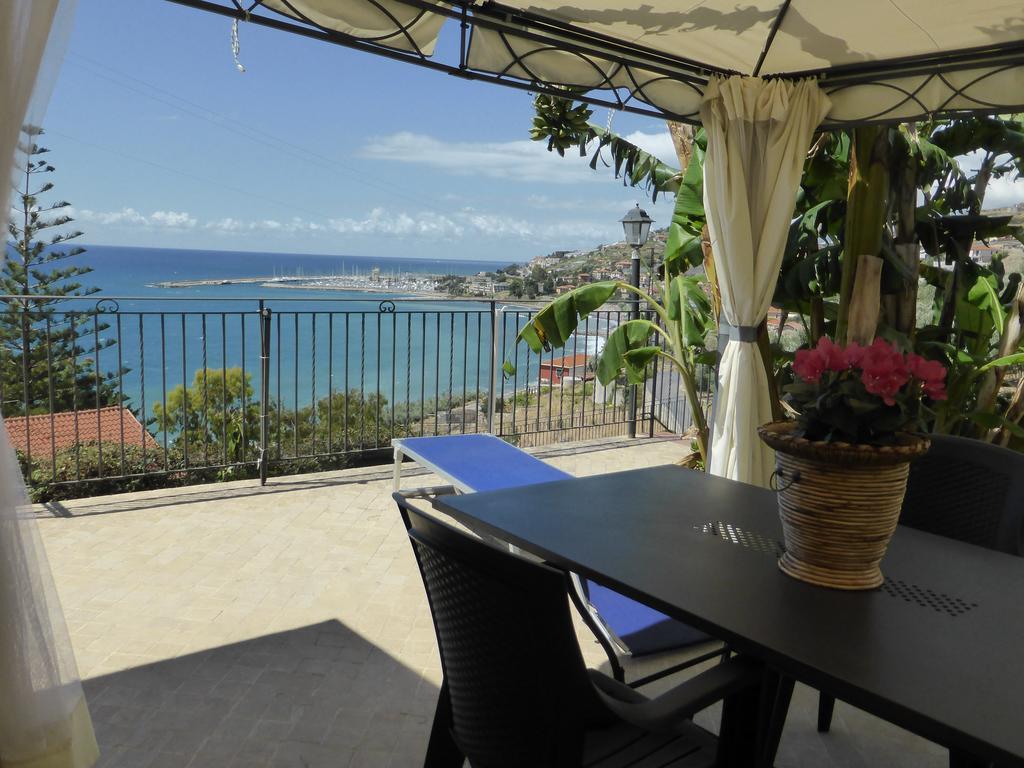 Villa Del Mare Ligure Terme & Spa Piscina A 37 Gradi Santo Stefano al Mare Exterior photo
